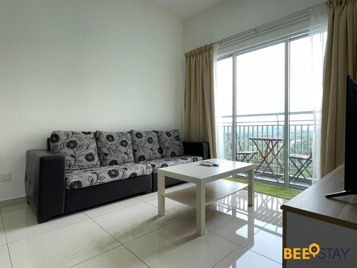 Mesa Hill Nilai By Beestay Management Buitenkant foto