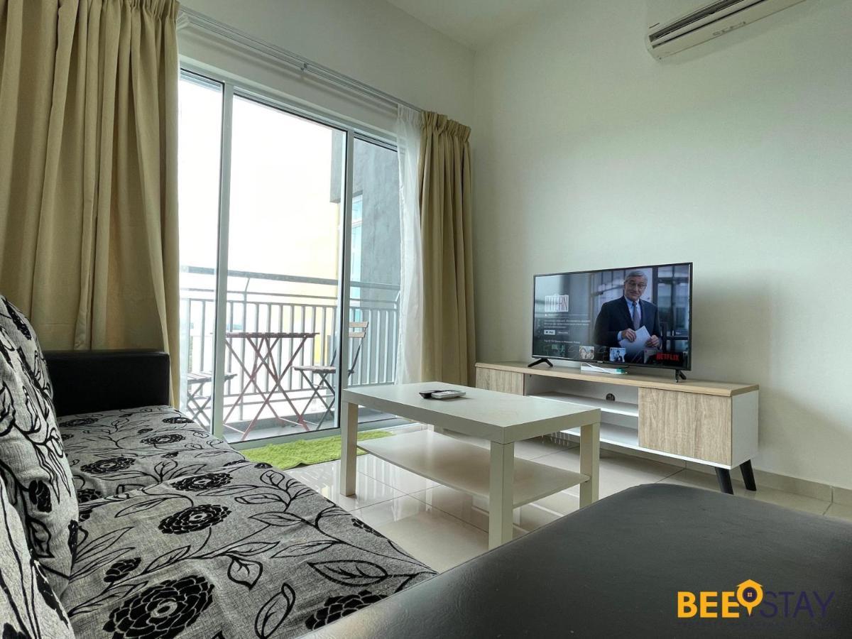 Mesa Hill Nilai By Beestay Management Buitenkant foto