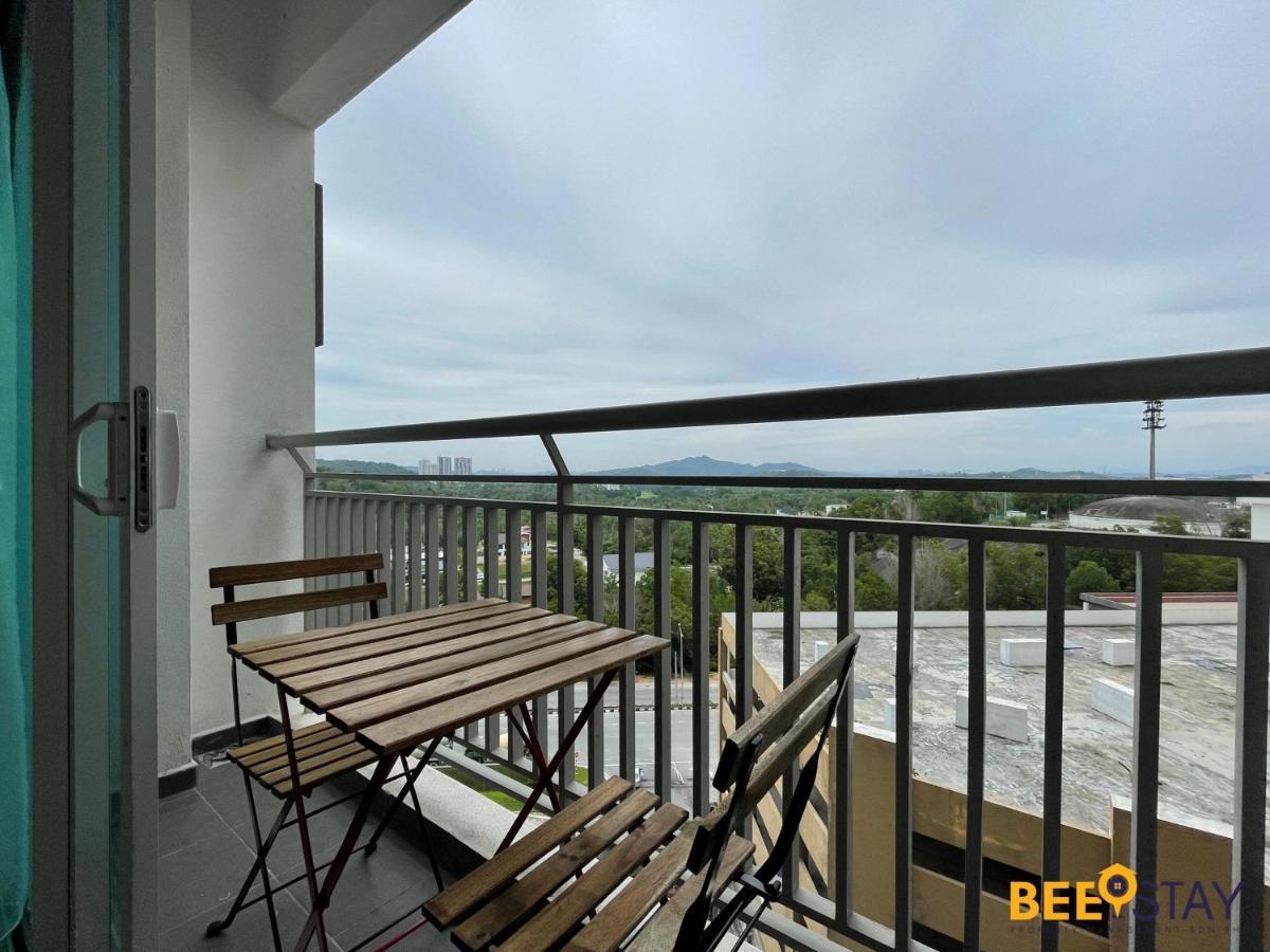Mesa Hill Nilai By Beestay Management Buitenkant foto