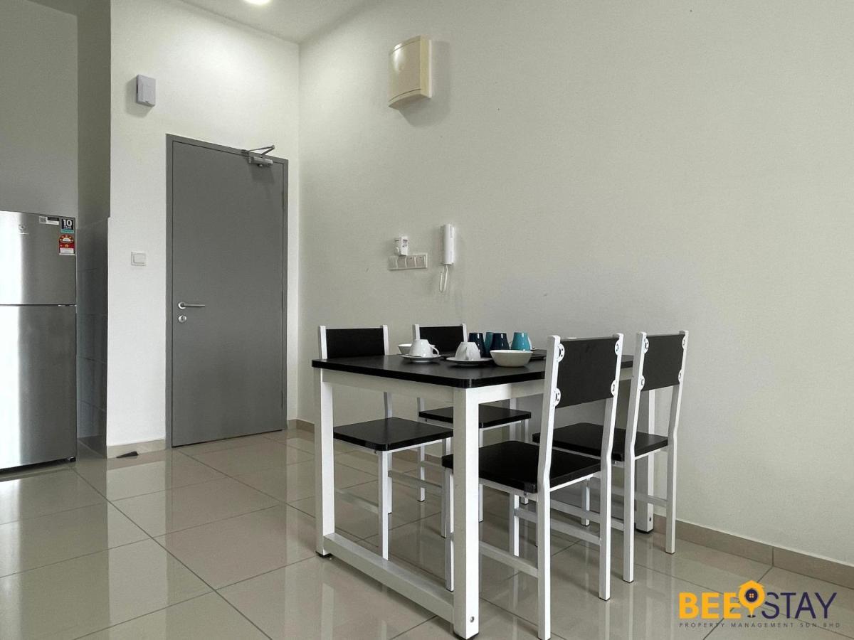 Mesa Hill Nilai By Beestay Management Buitenkant foto