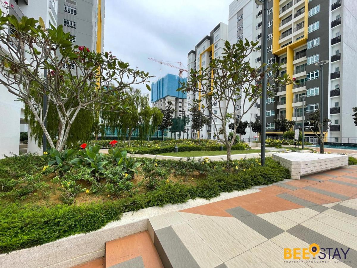 Mesa Hill Nilai By Beestay Management Buitenkant foto